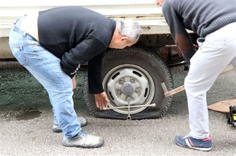 S­a­m­s­u­n­’­d­a­ ­p­a­r­k­ ­h­a­l­i­n­d­e­k­i­ ­2­0­ ­a­r­a­c­ı­n­ ­l­a­s­t­i­k­l­e­r­i­ ­k­e­s­i­l­d­i­ ­-­ ­Y­a­ş­a­m­ ­H­a­b­e­r­l­e­r­i­